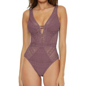 Beautiful NWT BECCA Color Play One Piece Swimsuit FIG